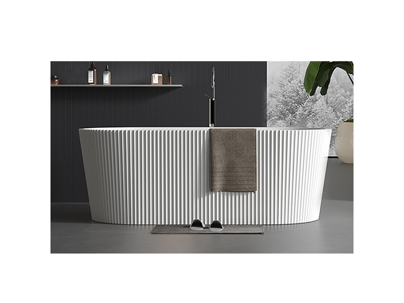 67" FLUTED FREE STANDING BATH TUB